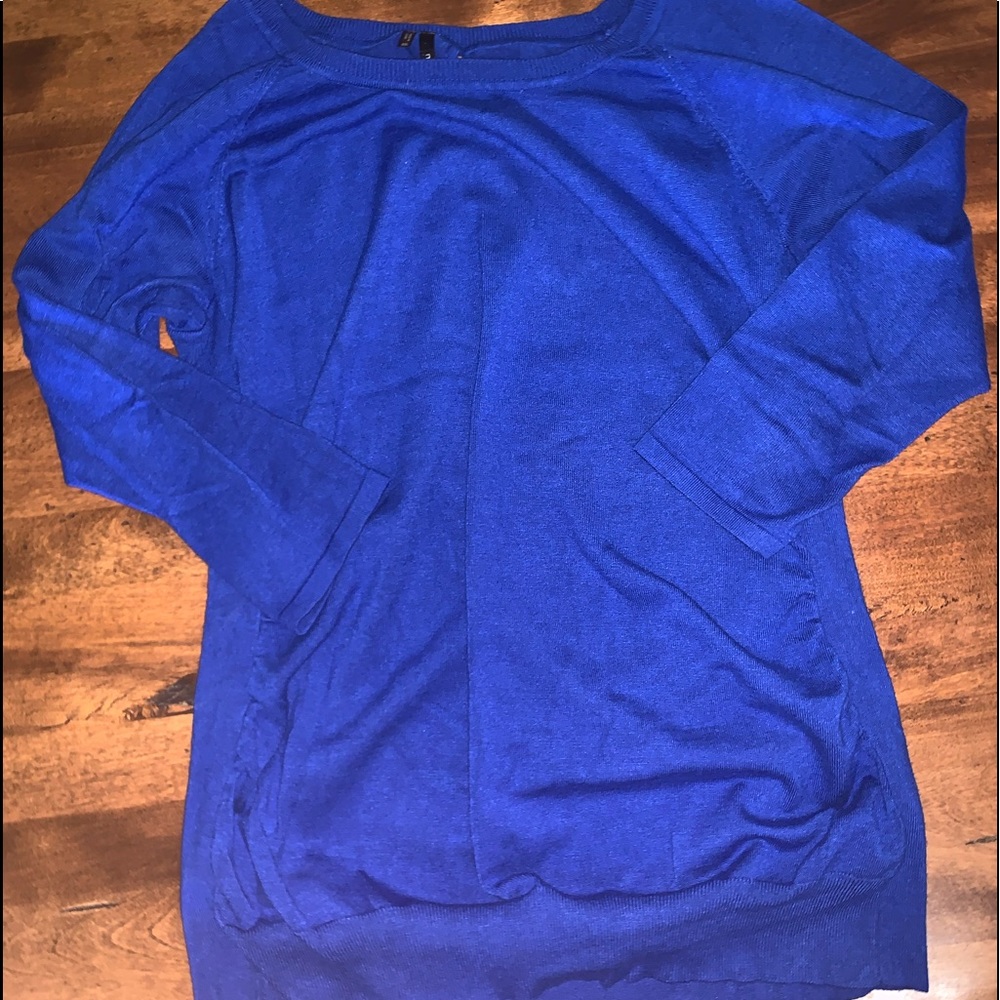blue blouse